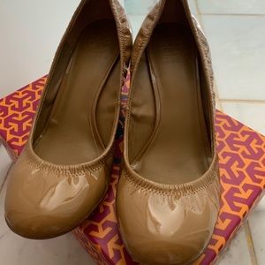 Tory Burch wedges Euc.